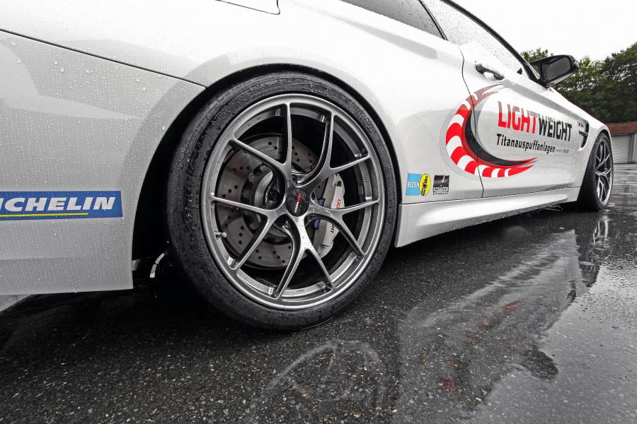  BMW M4 Coupe by Lightweight 2014 года  (фото 17 из 22)